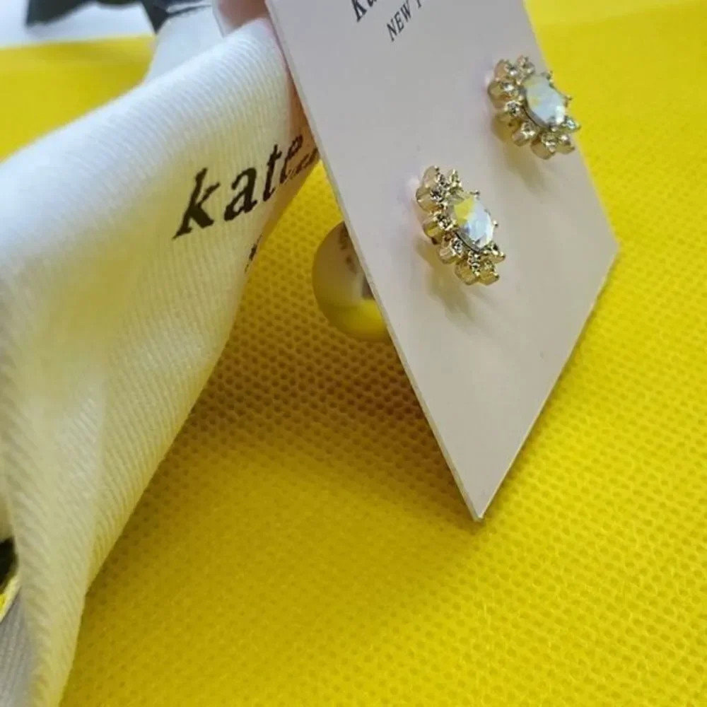 Kate Spade•Pearl and CZ‎ dual sided earrings